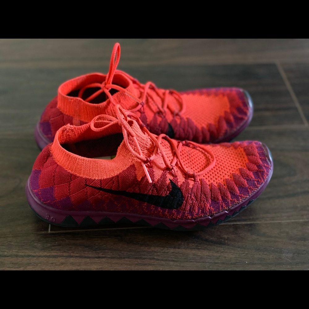Nike Women’s Flyknit 3.0 Size 6.5